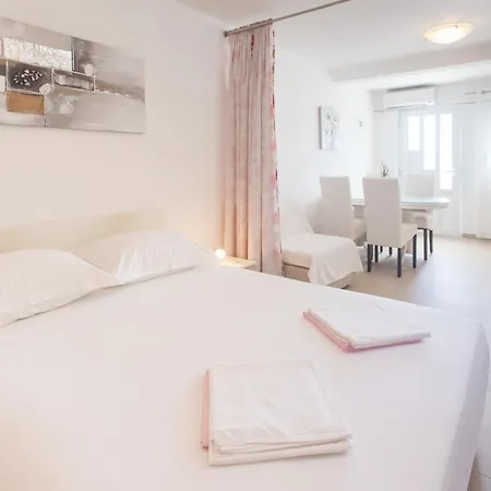 Bandic - 30 Meters To The Apartment *